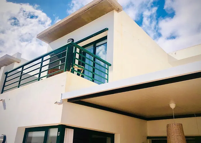 Alegranza, De 3 En Lanzarote Feriehus Costa Teguise